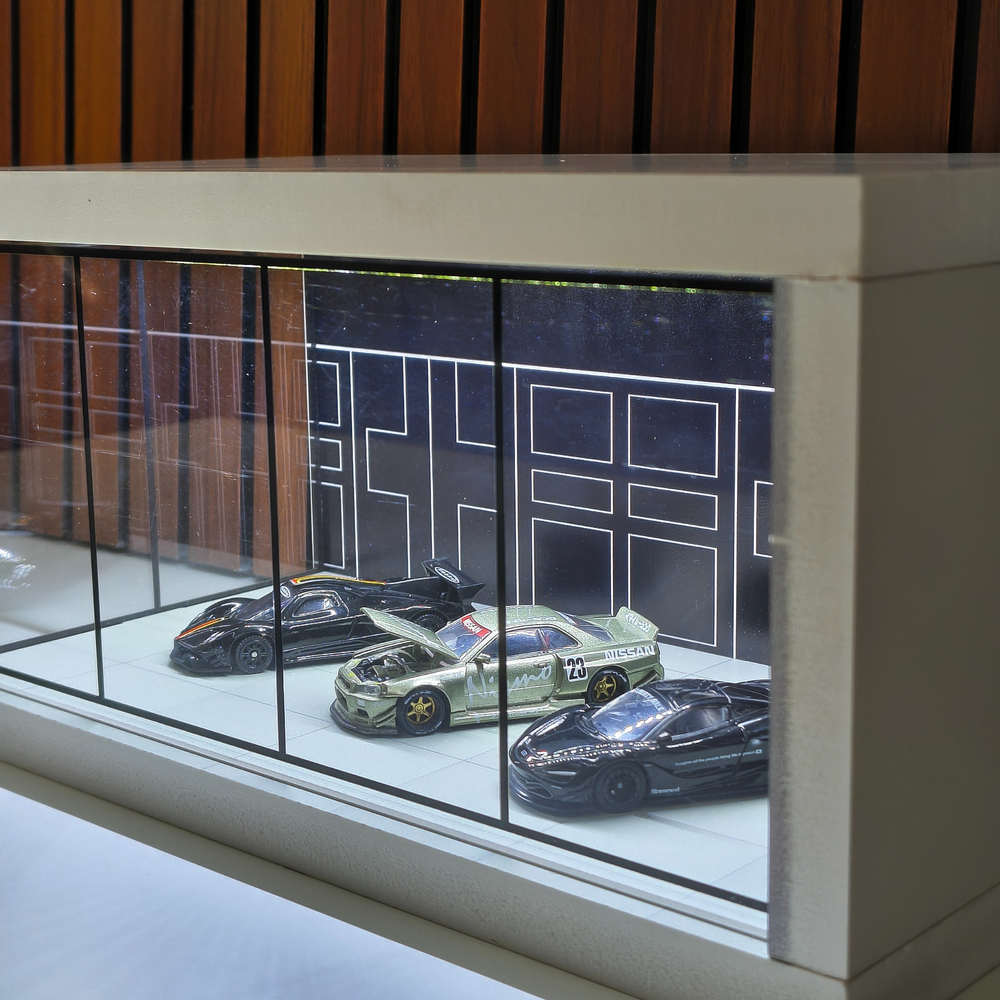 Miniature Auto Showroom